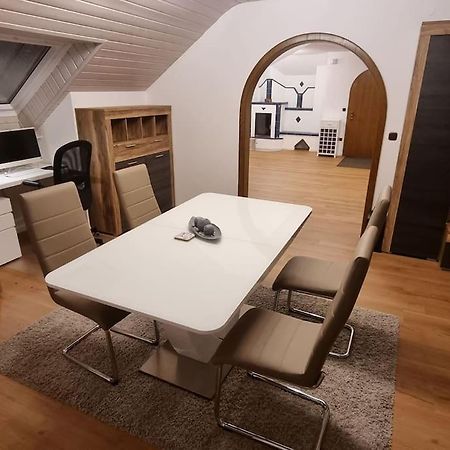 Gemuetliche Wohnung Am Waldrand Thierhaupten Esterno foto